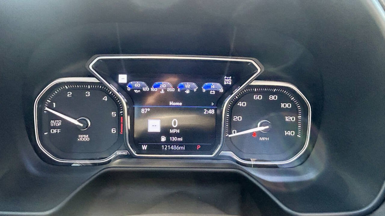 Used 2021 GMC Yukon XL SLT w/ SLT Luxury Plus Package AWD/4WD image 19