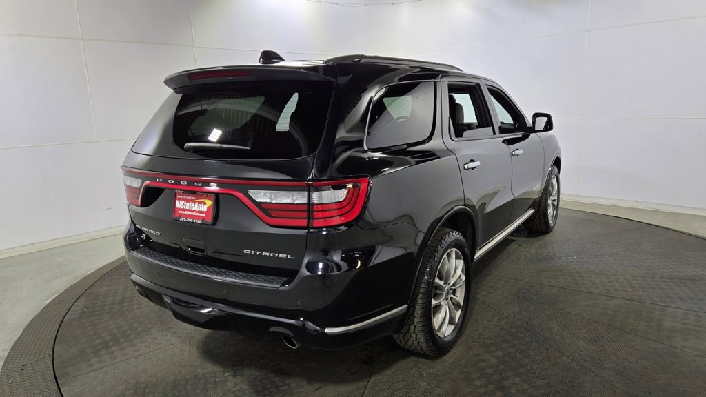 Used 2021 Dodge Durango Citadel w/ Premium Entertainment Group image 7