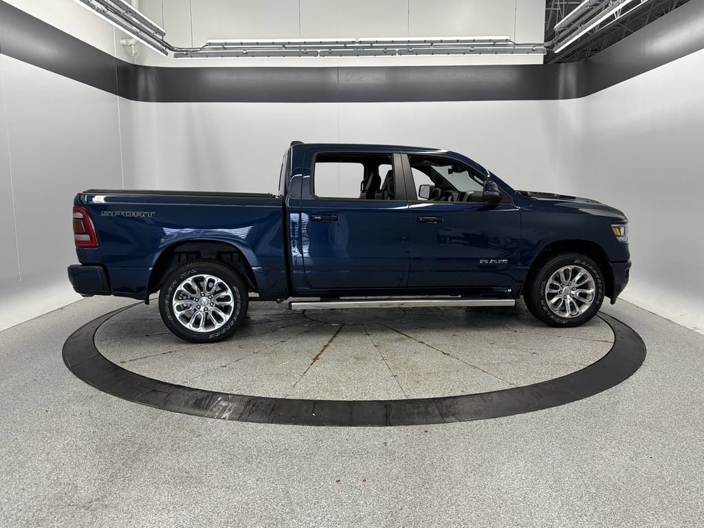 Used 2023 RAM 1500 Laramie AWD/4WD image 9