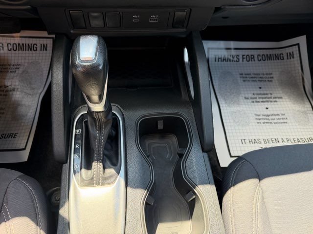 Used 2023 Nissan Frontier SV AWD/4WD image 15