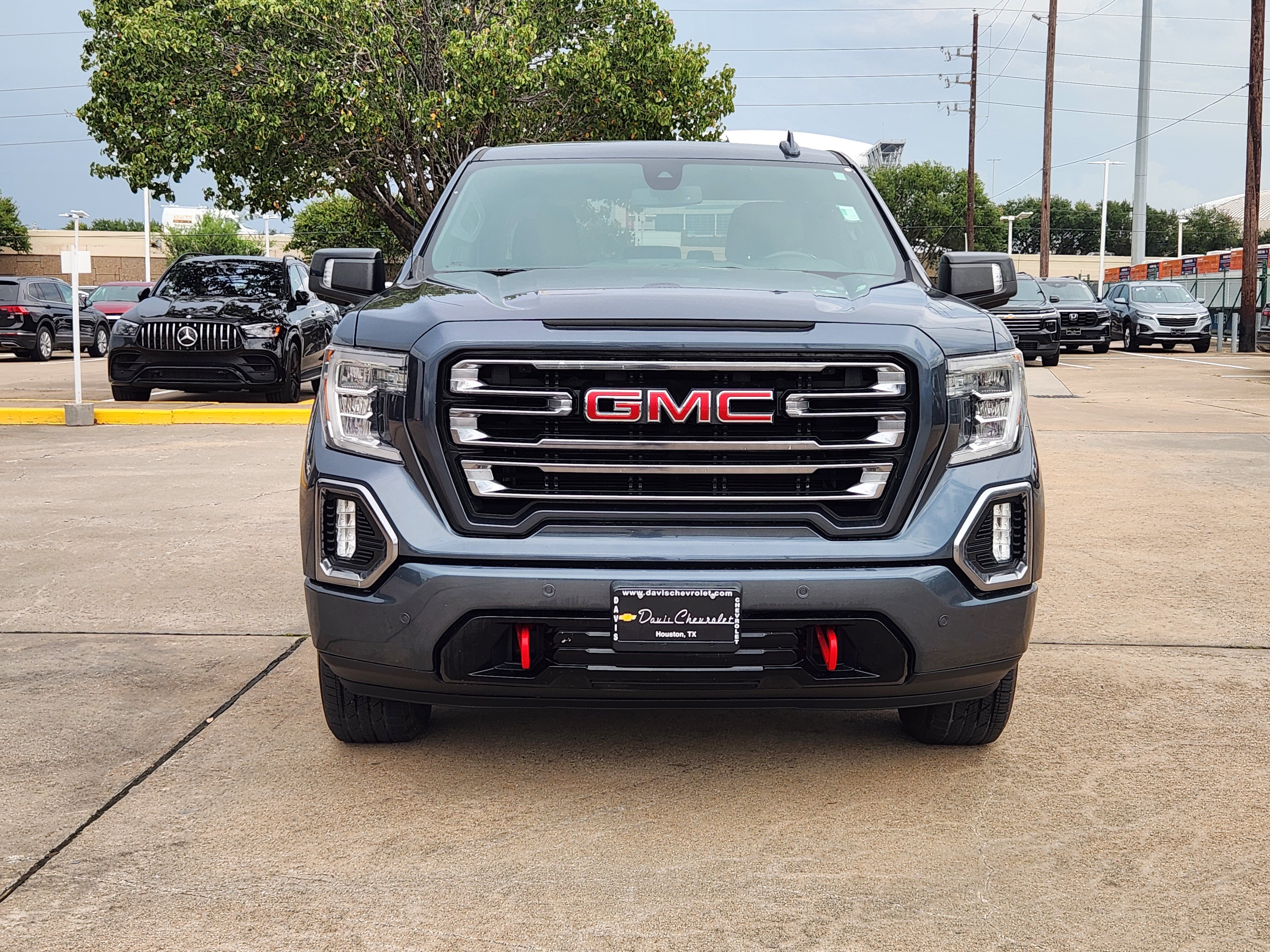 Certified 2020 GMC Sierra 1500 AT4 w/ Driver Alert Package II AWD/4WD image 3