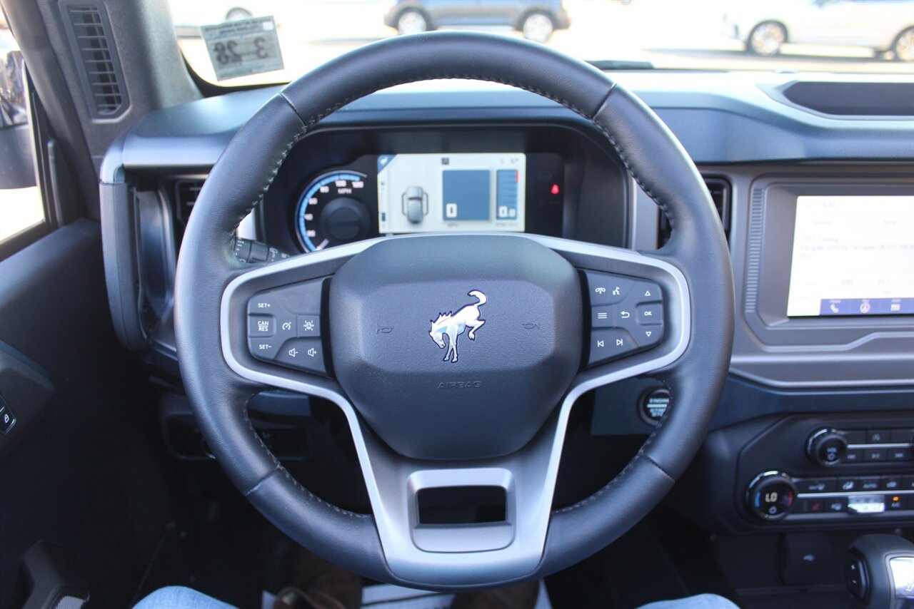 Used 2023 Ford Bronco Outer Banks image 35