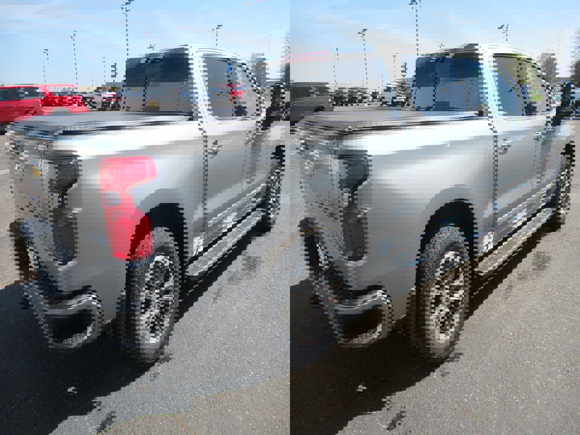 Certified 2024 Chevrolet Silverado 1500 High Country w/ Technology Package image 5