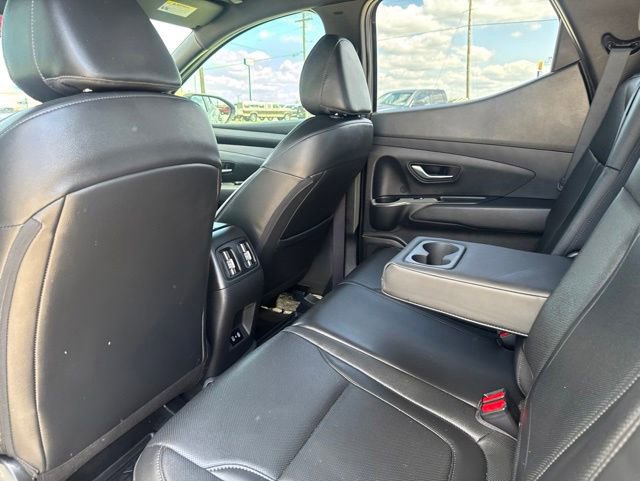 Used 2025 Hyundai Santa Cruz SEL AWD/4WD image 18