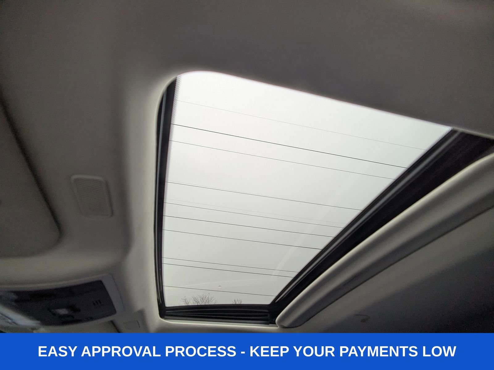 Used 2023 Lexus ES 300h w/ Premium Package image 28