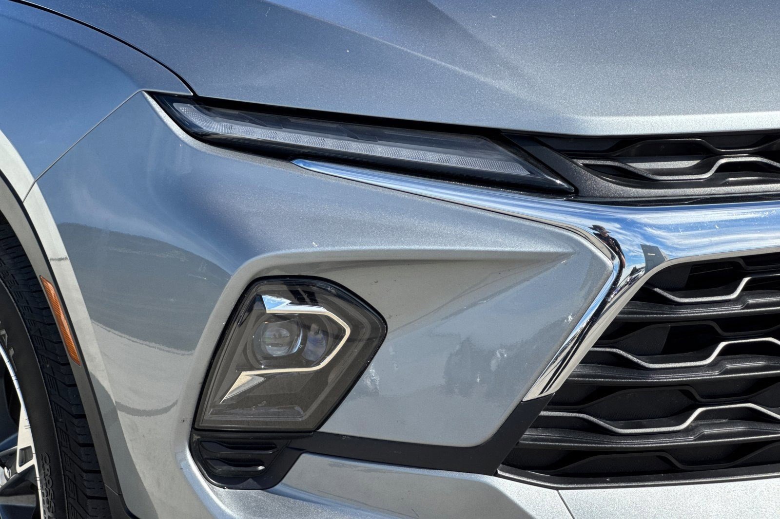 Used 2025 Chevrolet Blazer LT image 9