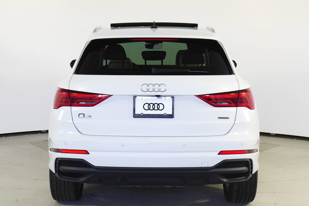 Used 2023 Audi Q3 2.0T Premium w/ Convenience Package image 8