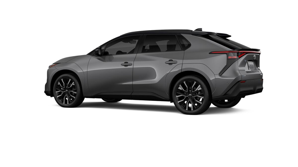 New 2026 Toyota bZ FWD image 5