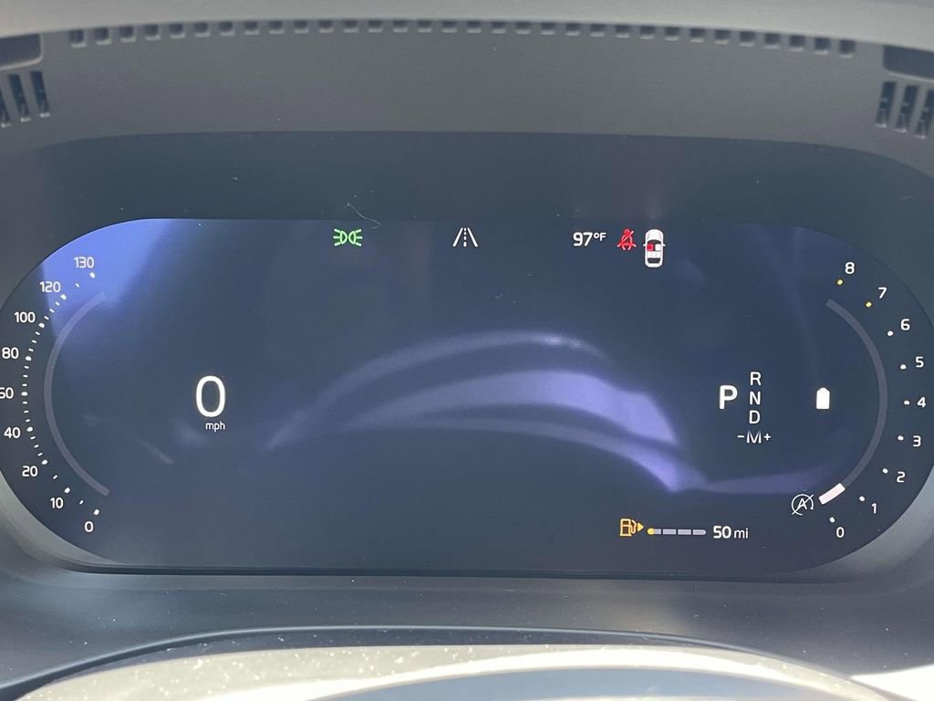 New 2026 Volvo XC60 B5 Plus w/ Protection Package Premier image 17