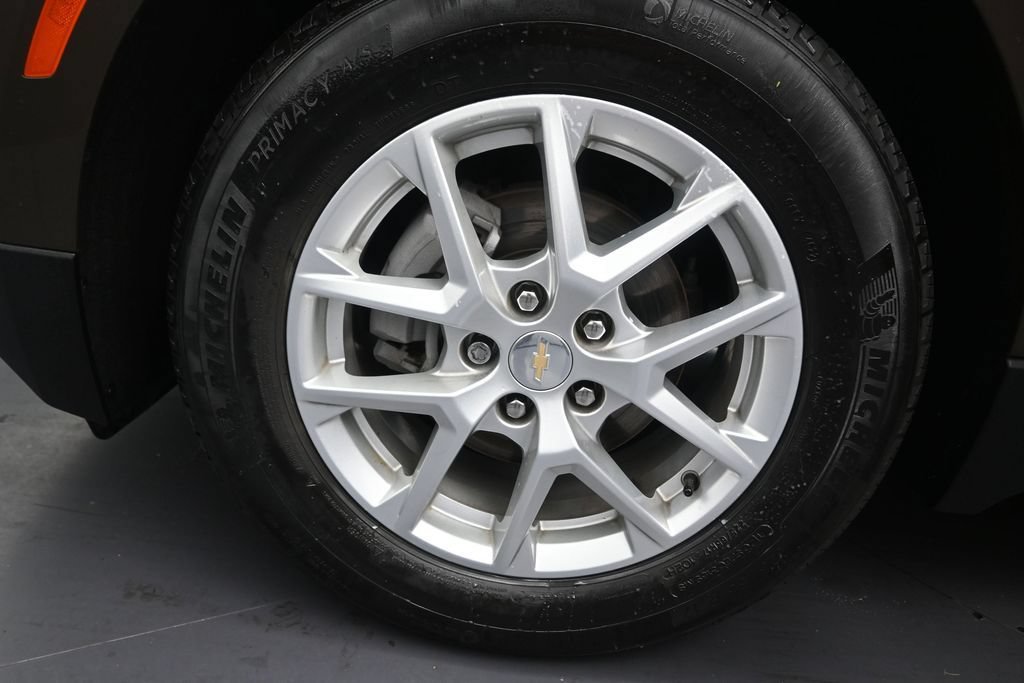Used 2023 Chevrolet Equinox LT FWD image 13