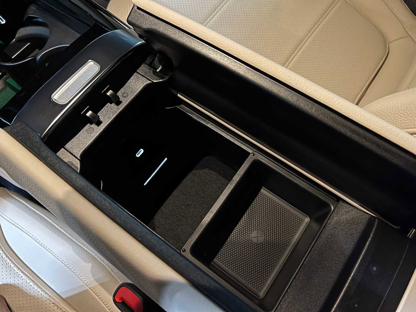 Certified 2025 Mercedes-Benz GLC 300 4MATIC image 32