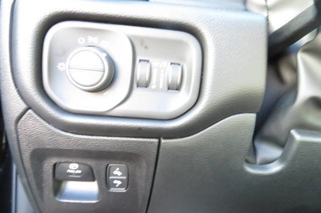 New 2026 RAM 1500 Big Horn AWD/4WD image 17