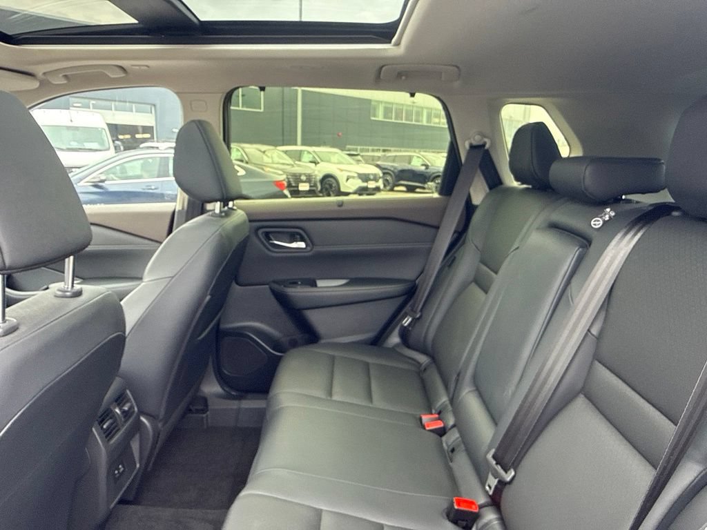 Certified 2023 Nissan Rogue SV w/ SV Premium B Package AWD/4WD image 28