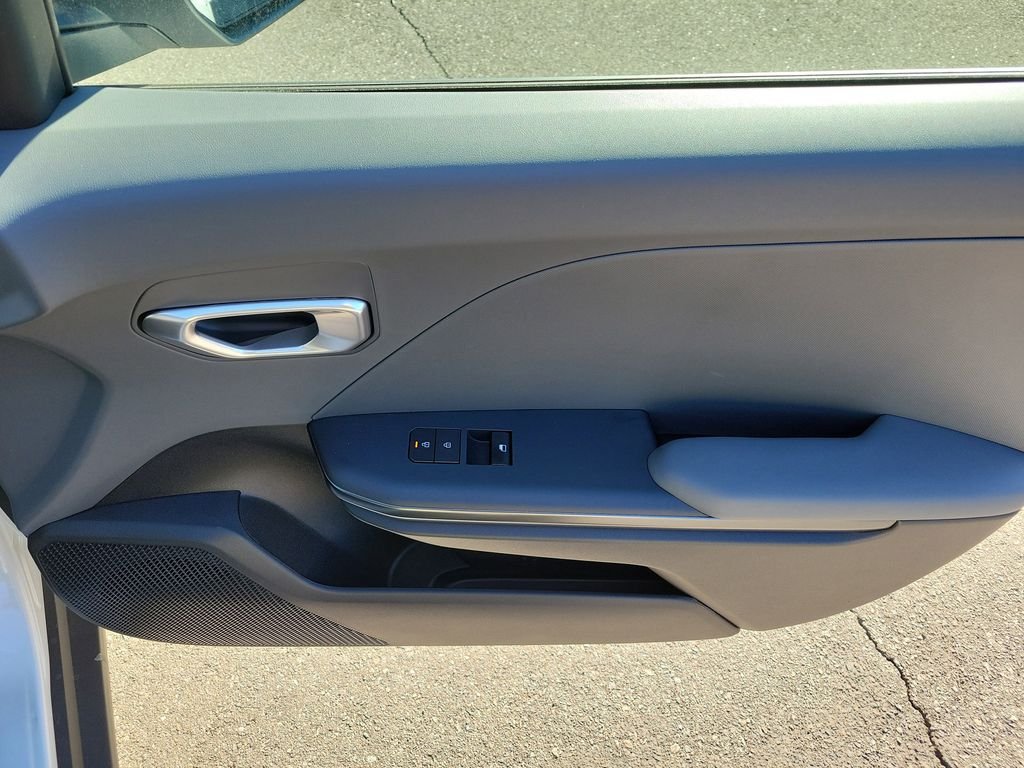 New 2026 Kia K4 FWD image 10