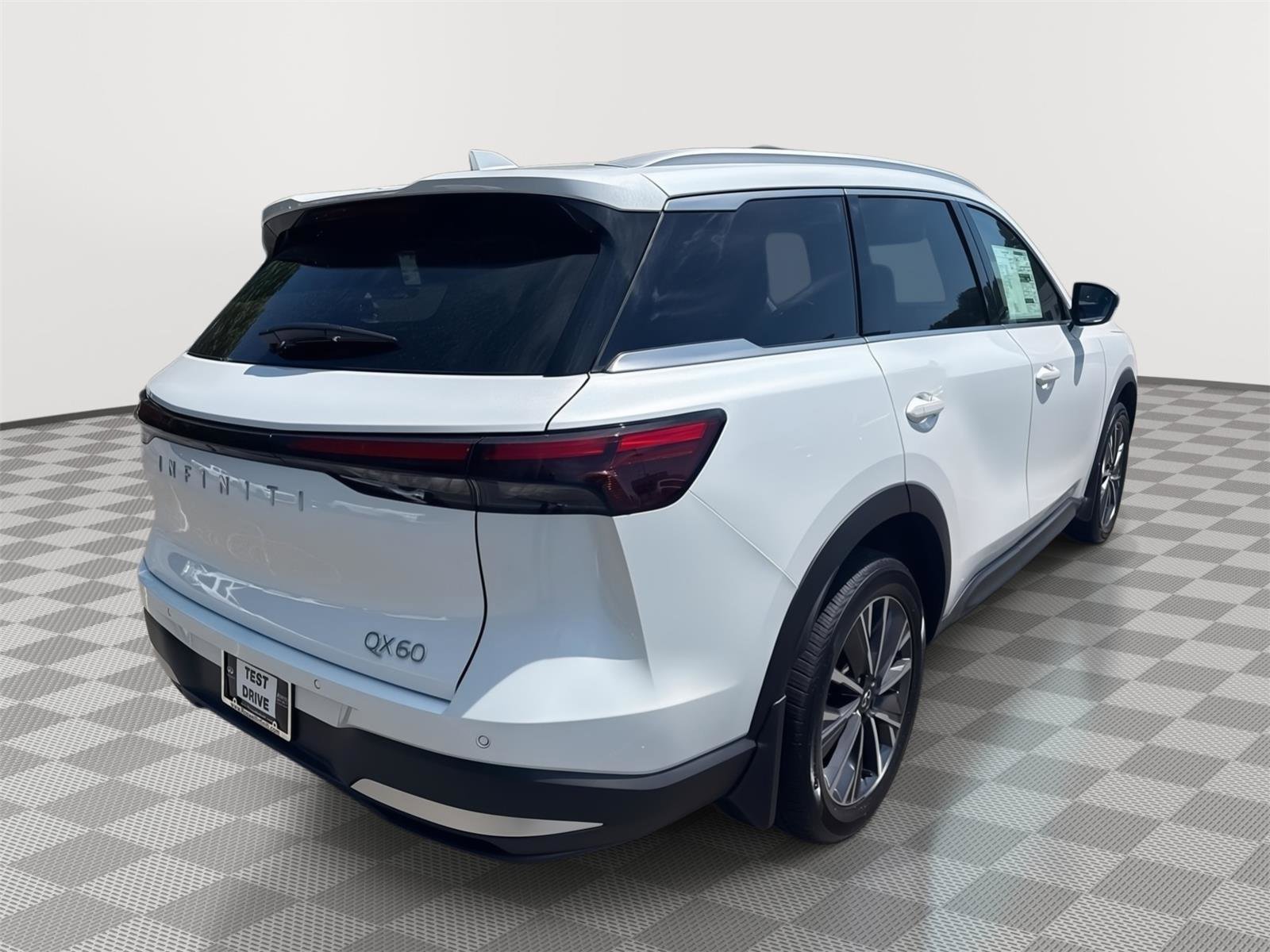 New 2027 INFINITI QX60 Luxe FWD image 6