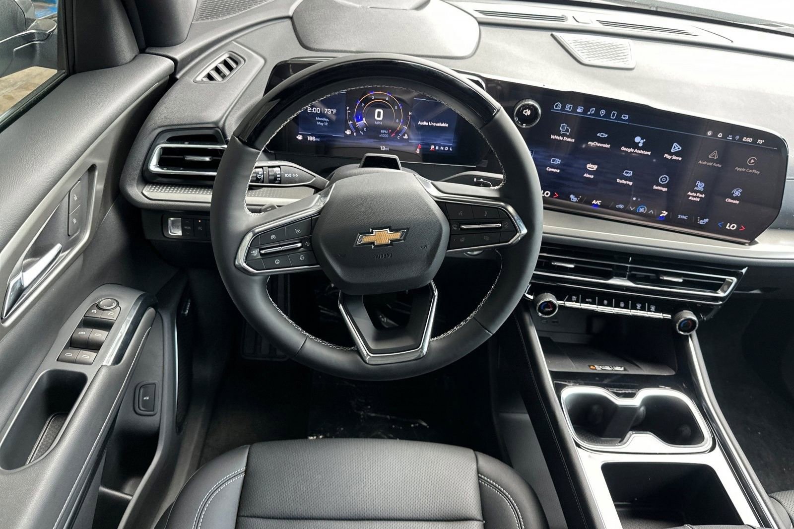 New 2025 Chevrolet Traverse LT w/ Enhanced Driving Package FWD image 15