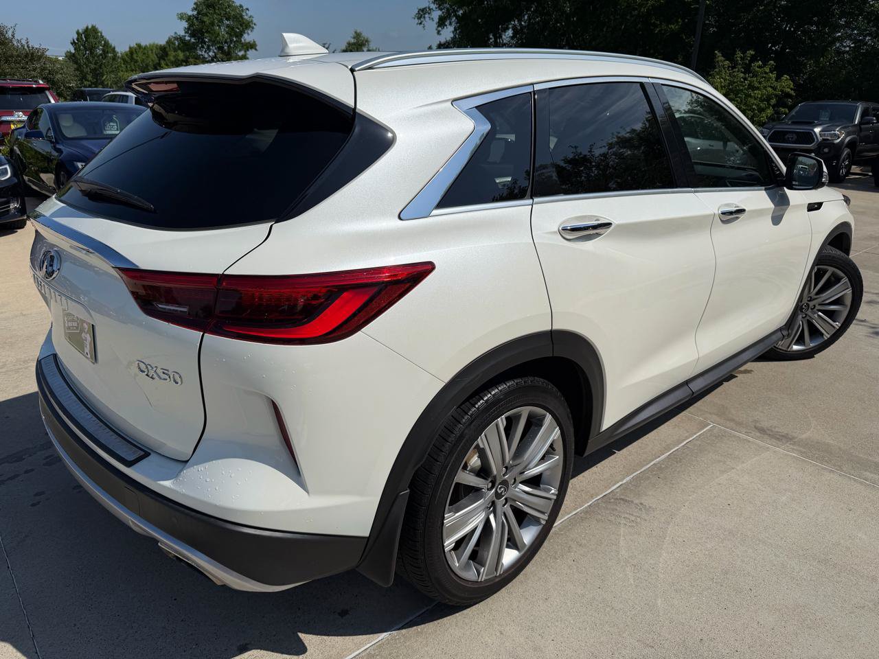 Used 2021 INFINITI QX50 Sensory w/ Cargo Package AWD/4WD image 5