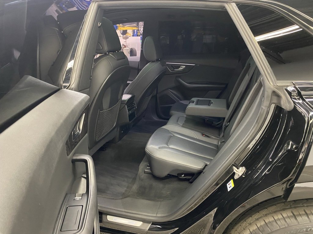 Used 2021 Audi Q8 Premium Plus image 20