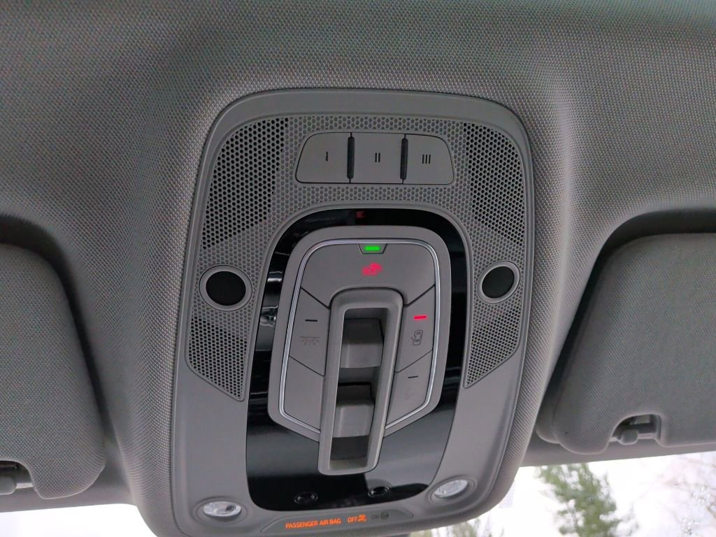 Used 2019 Audi Q7 3.0T Premium Plus w/ Premium Plus Package AWD/4WD image 27