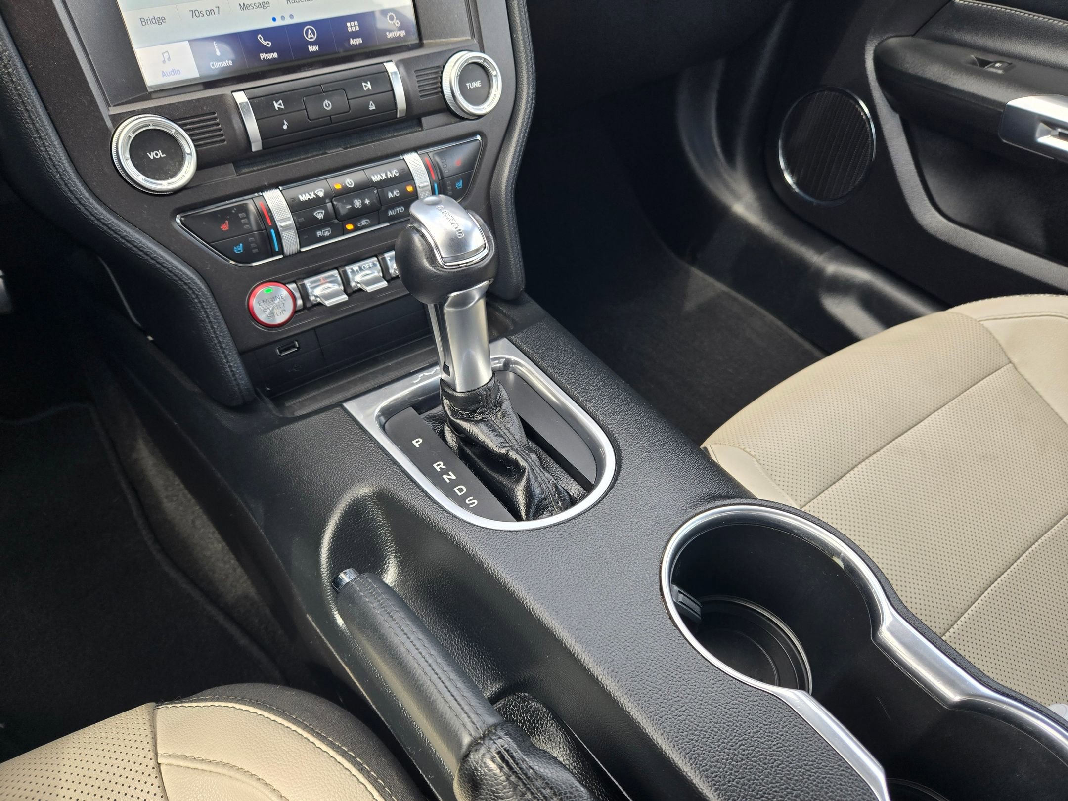 Used 2019 Ford Mustang Premium image 28