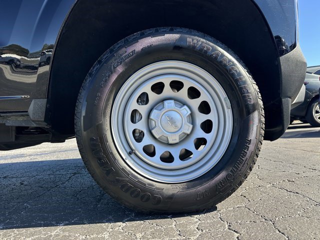 Certified 2023 Chevrolet Colorado W/T w/ WT Convenience Package image 14