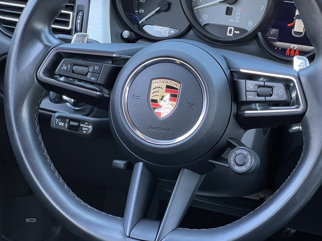 Used 2023 Porsche Macan S w/ Sport Chrono Package image 25