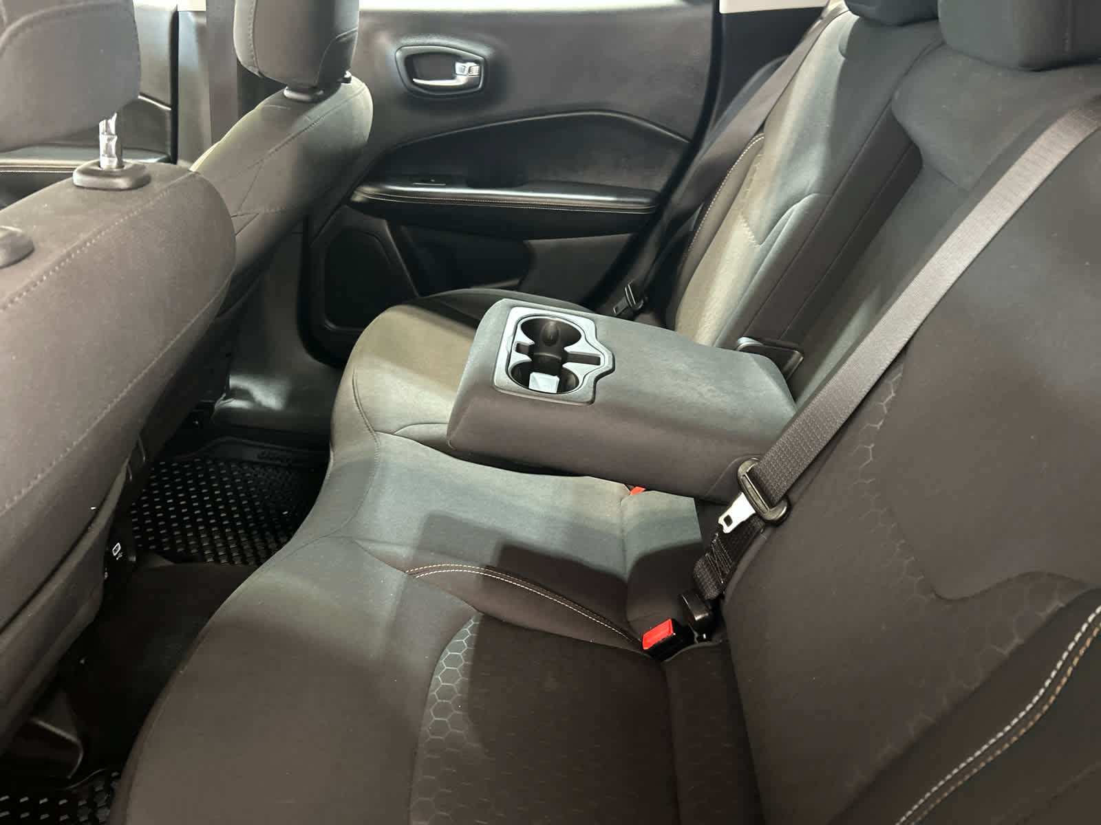 Used 2019 Jeep Compass Sport w/ Cold Weather Group AWD/4WD image 10
