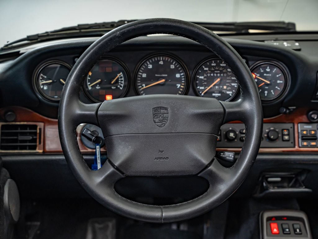 Used 1998 Porsche 911 Carrera RWD image 34