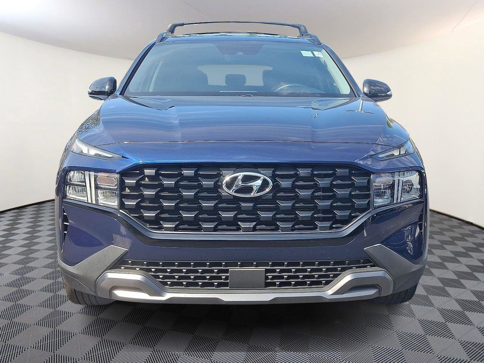 Used 2023 Hyundai Santa Fe XRT image 2