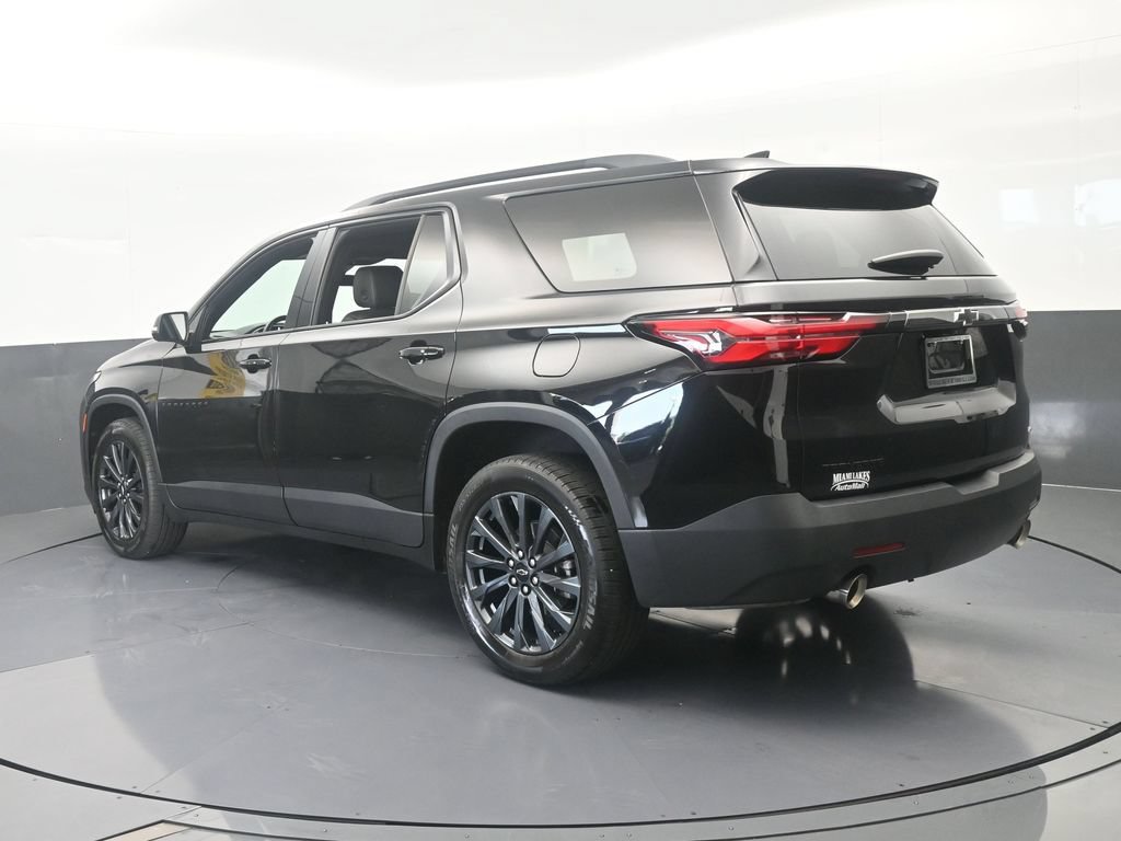 Used 2023 Chevrolet Traverse RS FWD image 4