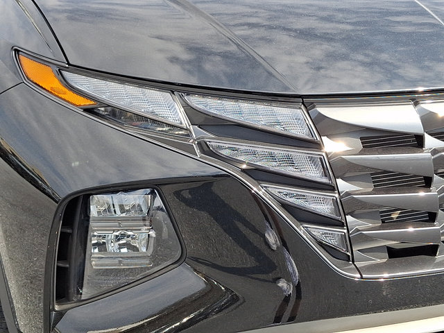 Certified 2024 Hyundai Tucson SE image 9