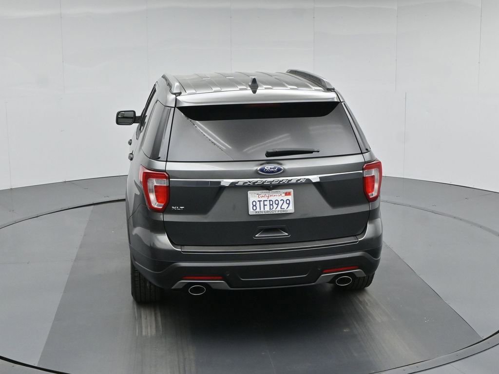 Certified 2018 Ford Explorer XLT image 44