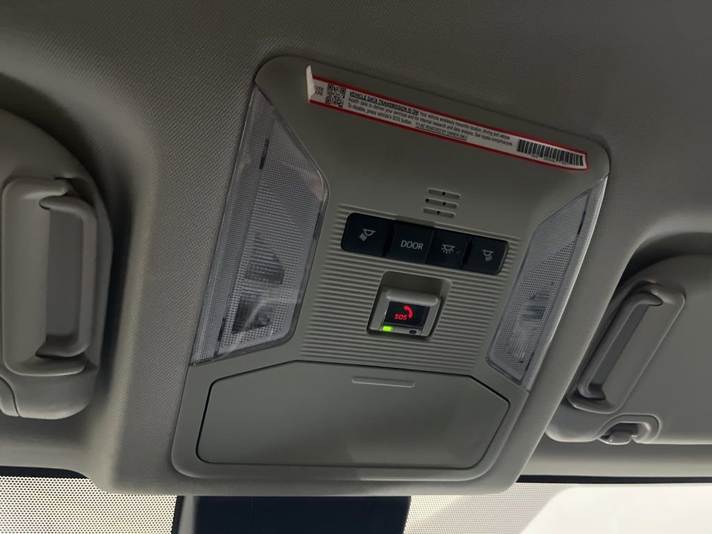 Used 2025 Toyota RAV4 XLE image 74