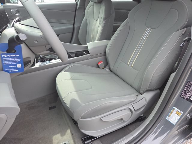 New 2026 Hyundai Elantra SEL FWD image 24