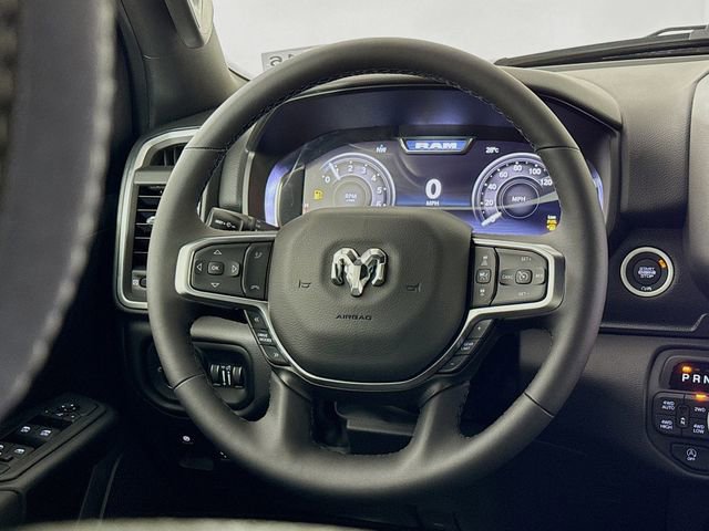 New 2026 RAM 1500 4x4 Crew Cab image 11