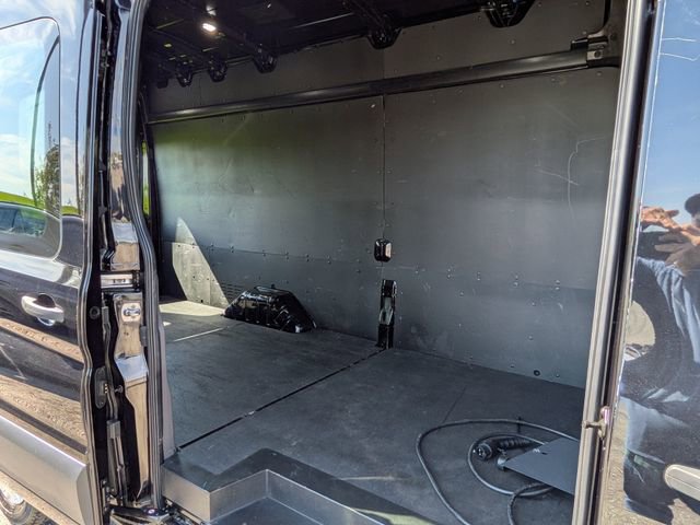 Used 2023 Ford E-Transit 148 High Roof Extended w/ Interior Upgrade Package image 16