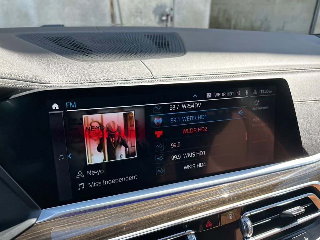 Used 2021 BMW X7 xDrive40i w/ M Sport Package image 5