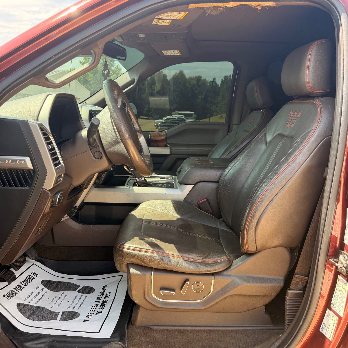 Used 2016 Ford F150 King Ranch w/ Equipment Group 601A Luxury AWD/4WD image 12