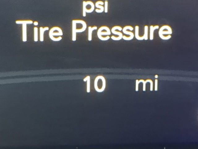 New 2026 Chrysler Voyager LX image 34