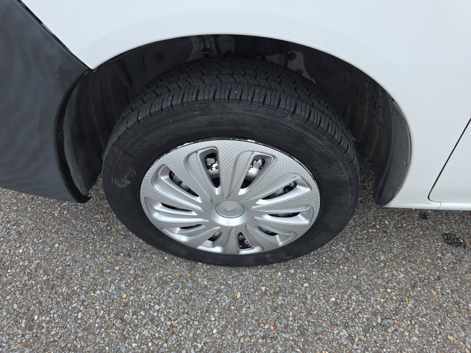 Used 2015 Nissan NV200 S FWD image 12