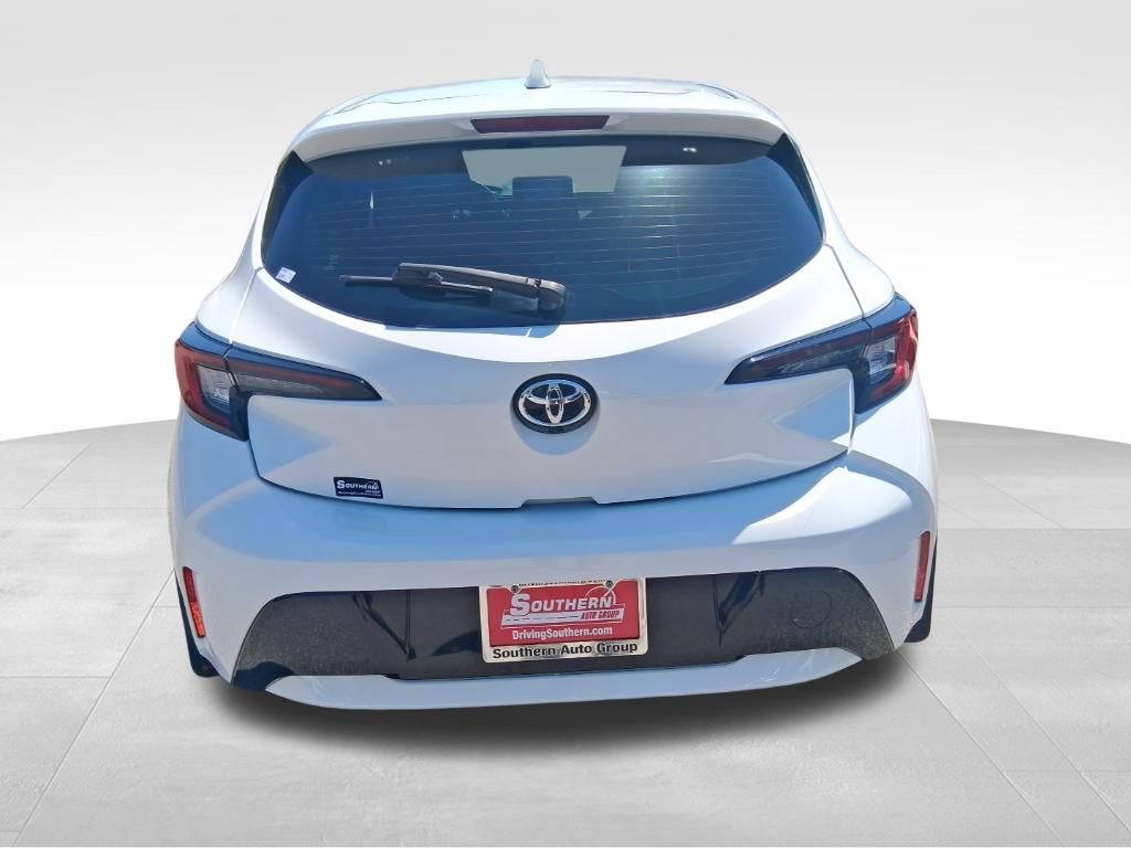Used 2023 Toyota Corolla SE image 4