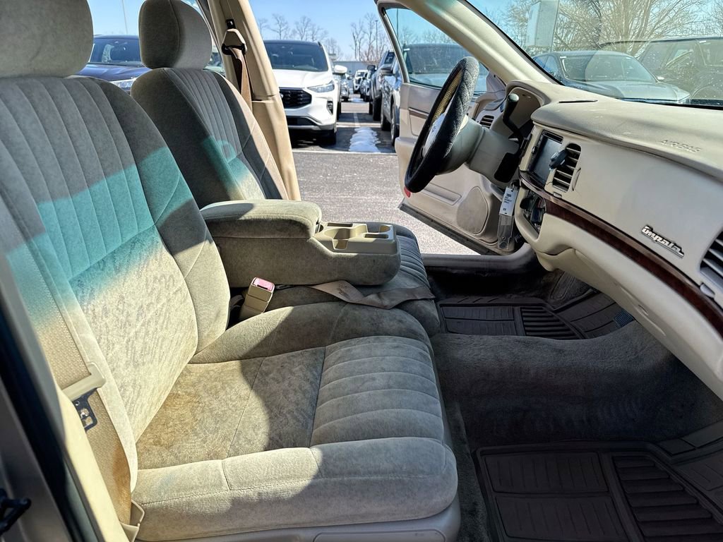 Used 2003 Chevrolet Impala w/ Preferred Equipment Group image 20