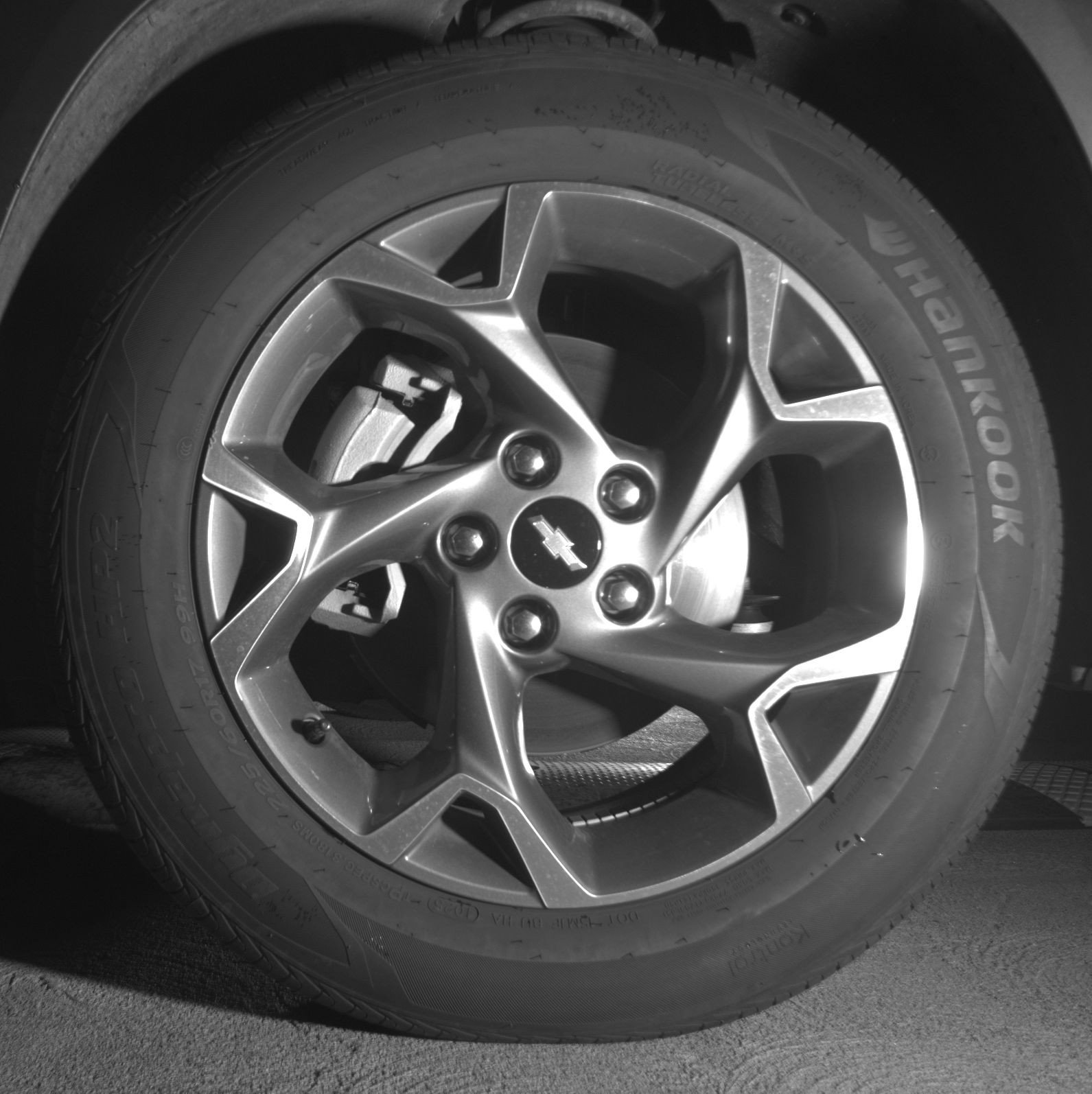 Used 2025 Chevrolet Trax LT FWD image 12