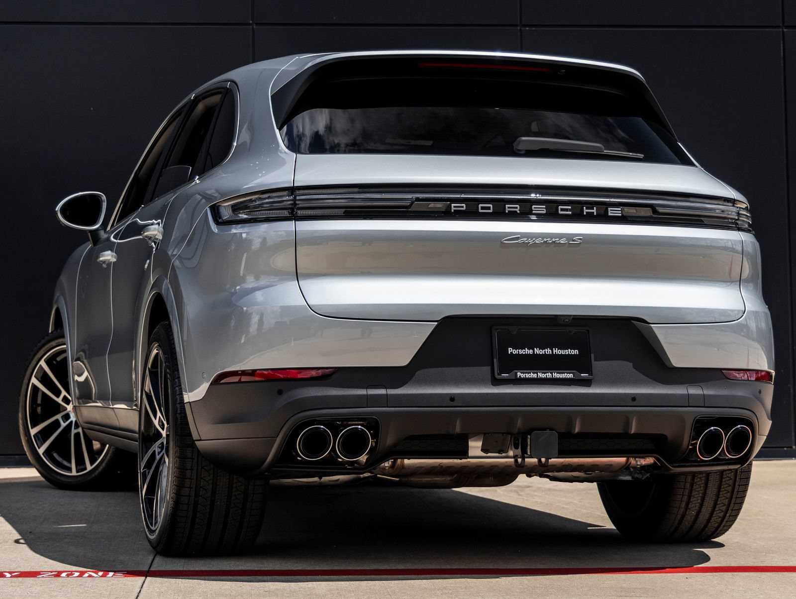 New 2026 Porsche Cayenne S AWD/4WD image 3
