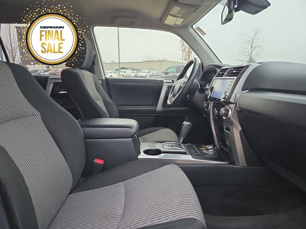 Used 2022 Toyota 4Runner SR5 image 19