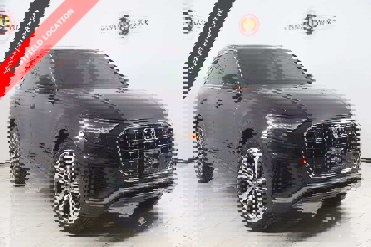 Used 2021 Audi Q8 Prestige w/ Prestige Package image 1