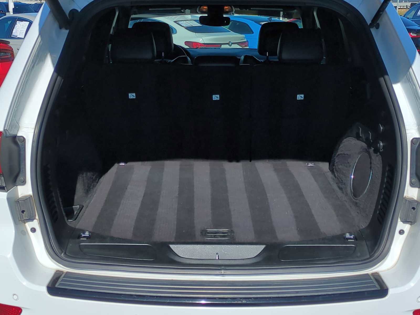 Used 2018 Jeep Grand Cherokee Altitude image 27