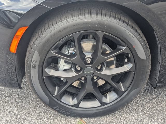 New 2027 Chrysler Pacifica Limited FWD image 10