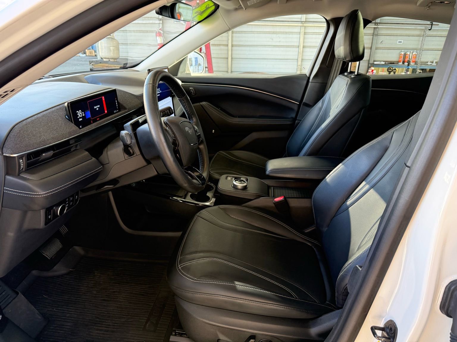 Used 2023 Ford Mustang Mach-E Premium image 11