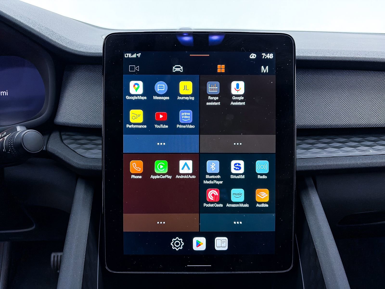 Used 2024 Polestar Polestar 2 image 21